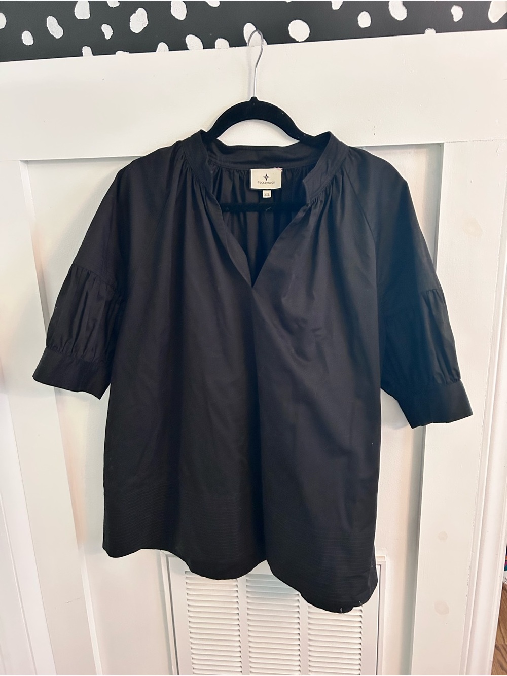 Tuckernuck Black Ruthie Blouse V-Neck Ruched Sleeves Cotton Boxy Top XXL - Picture 4 of 7